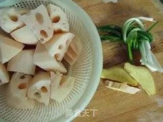 莲藕排骨汤