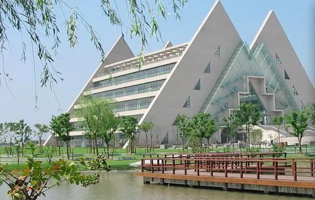 上海工程技术大学怎么样?