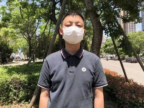 错换人生当事人姚策去世,如何看待家庭对孩子的重要性?