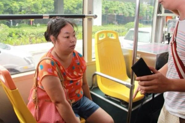 女子公交车上手机被偷，司机直接开去派出所，这样做的好处是什么？