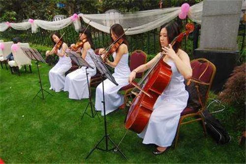 婚礼上的小节目有哪些  7种奇趣节目燃爆婚礼现场