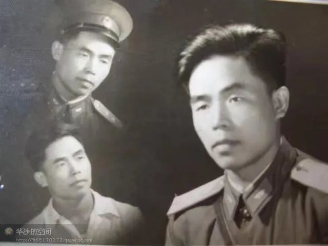 酒哥说:你们敢不敢把自己父亲最帅的照片吧拿出来晒晒?