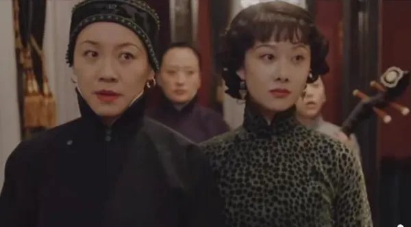 《传家》中,钟灵的亲妈是书寓先生,这一职务在民国为何会令人不齿?