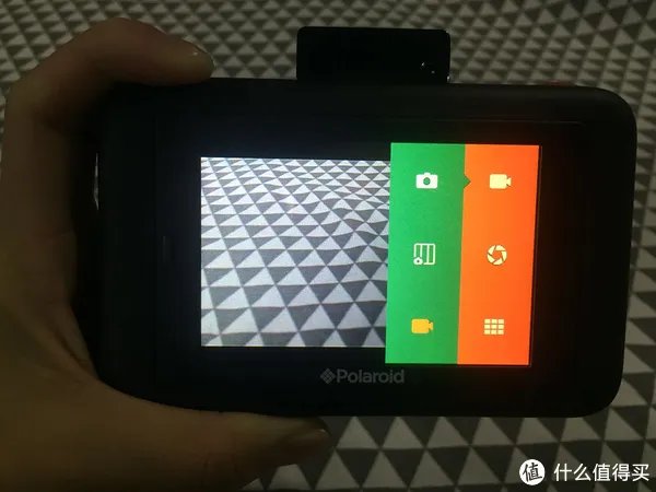 拍立得废片杀手：宝丽来 SnapTouch 使用评测
