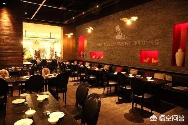 黄磊和孟非的火锅店关门了,有人说人均高消费终成“黄粱一梦”,你支持明星以名气为招牌开店吗?