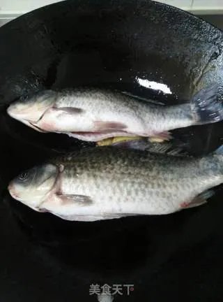 鲫鱼汤