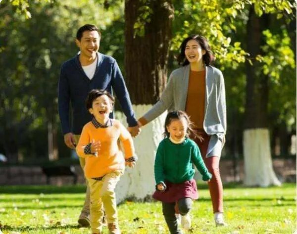 为什么白岩松坚决不让儿子住校?
